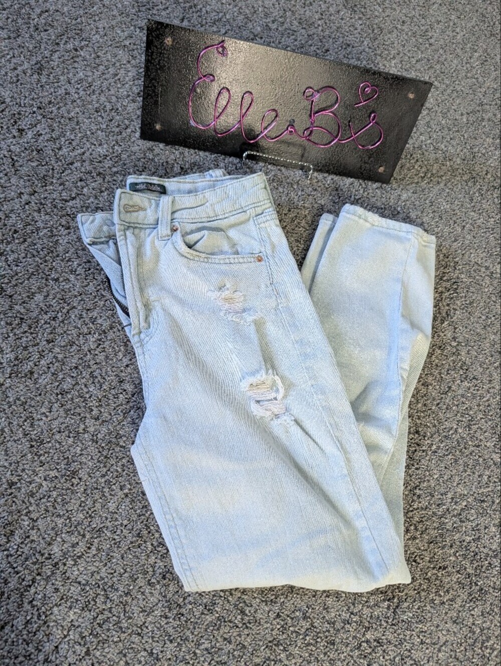 Euc wild fable Light Blue Ripped Mom Jeans 00